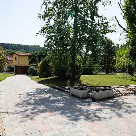 De Alberti Сasa de vacaciones